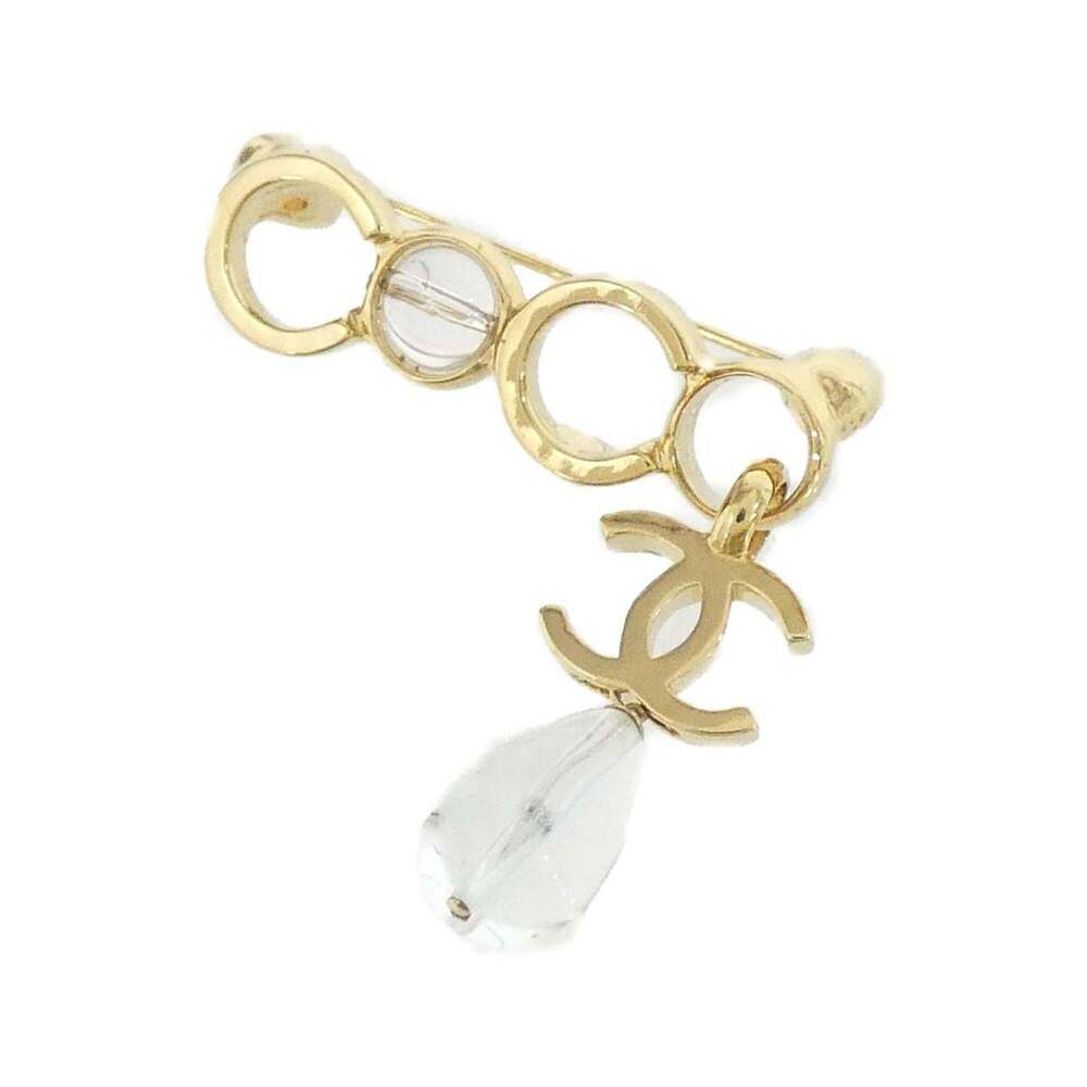 CHANEL Authentic White Brooch - Picture 1 of 4